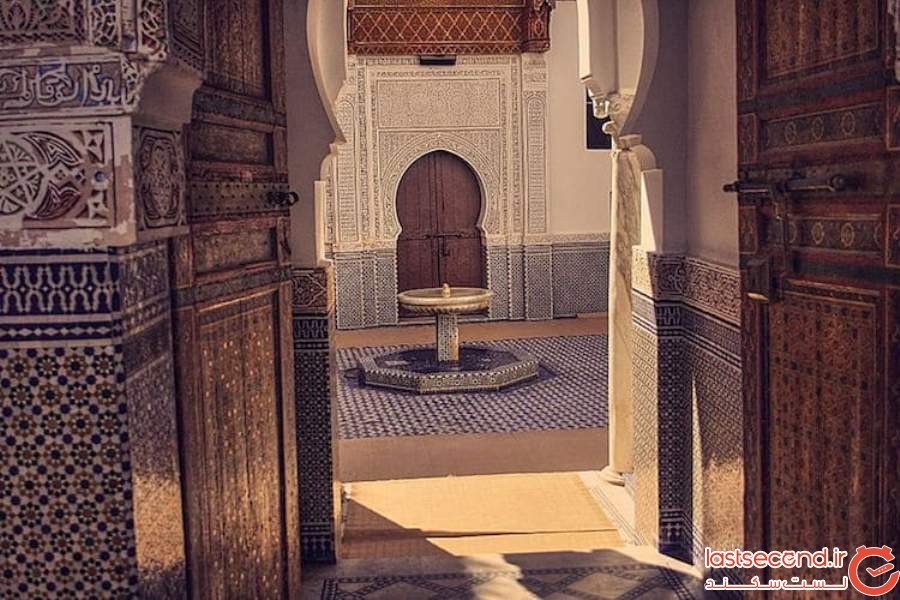 Dazzling-Elements-Ancient-Islamic-Architecture-1.jpg