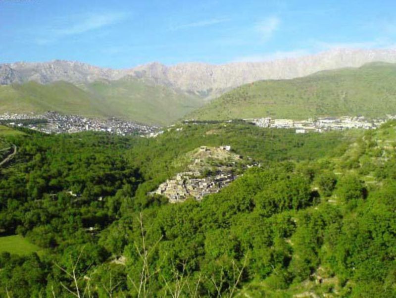 Khaneqah Village (1).jpg