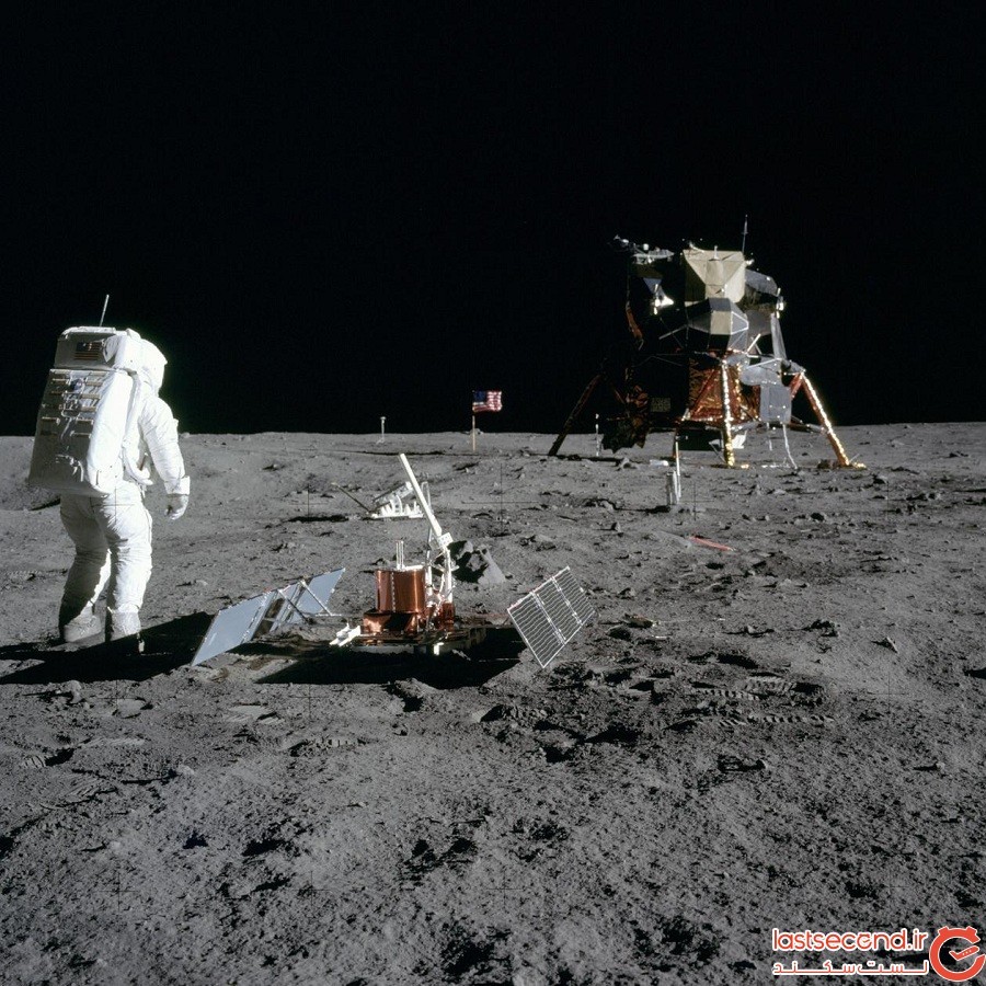 فضانوردی که این عکس را گرفته است، تنها انسان موجود روی ماه است که در تصویر نیست