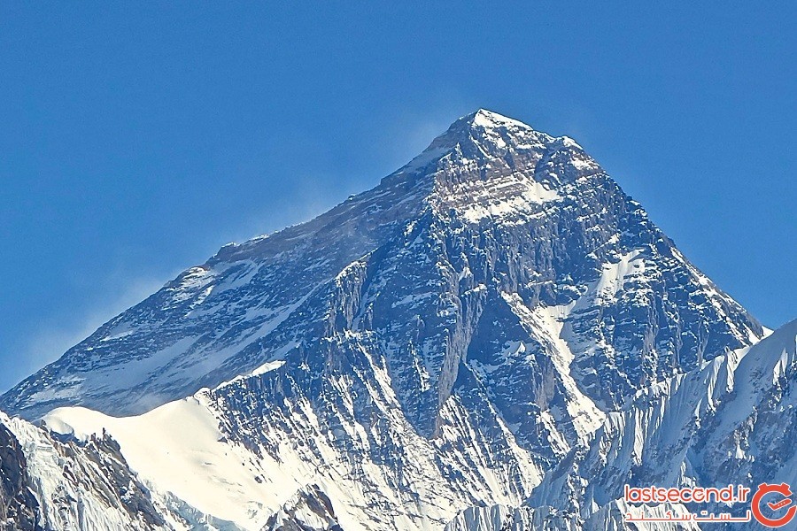 مردی که با  دو بار صعود به اورست طی یک هفته، بیستمین صعودش را ثبت کرد