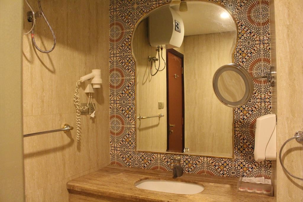Dar Mubarak Hotel (6).jpg