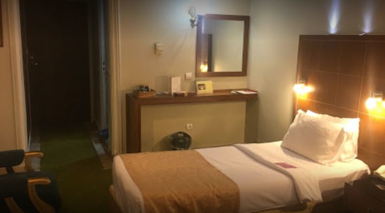 Tara hotel (1).JPG