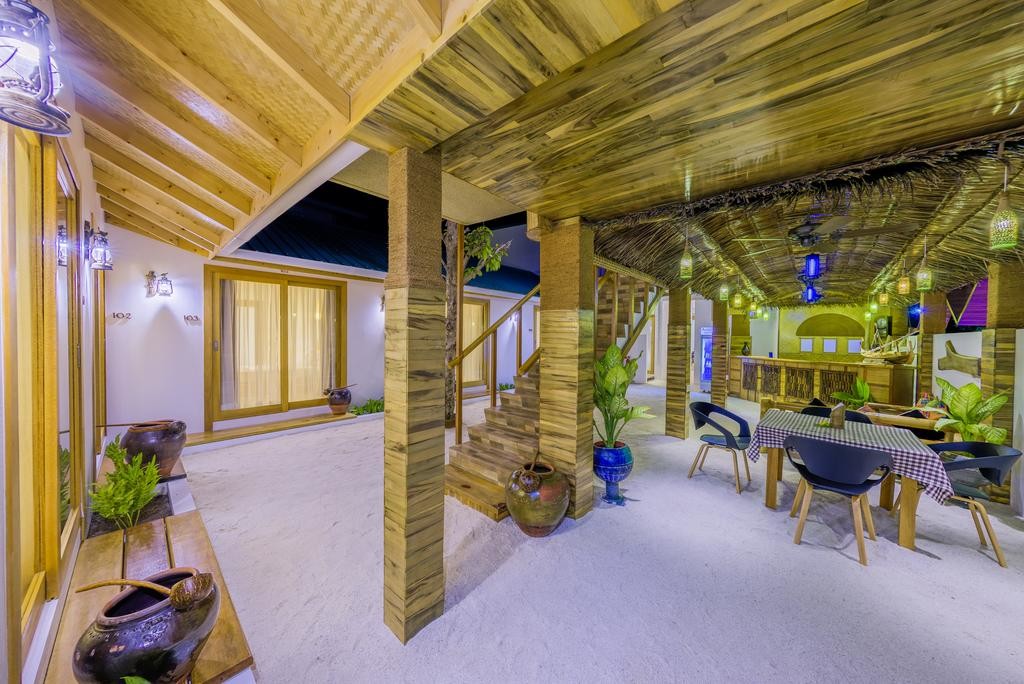 Ameera Maldives (14).jpg