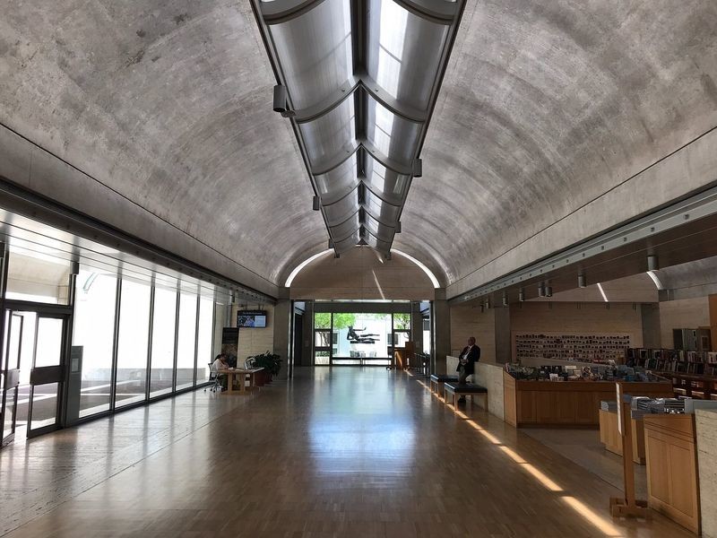 Kimbell Art Museum - 07.jpg