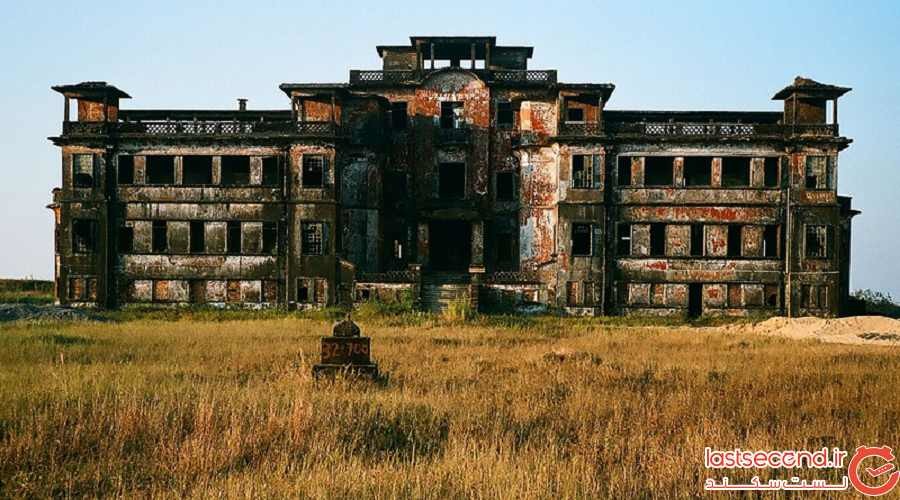 درباره هتل بوکور هیل استیشن (یک هتل متروکه استعماری در کامبوج)