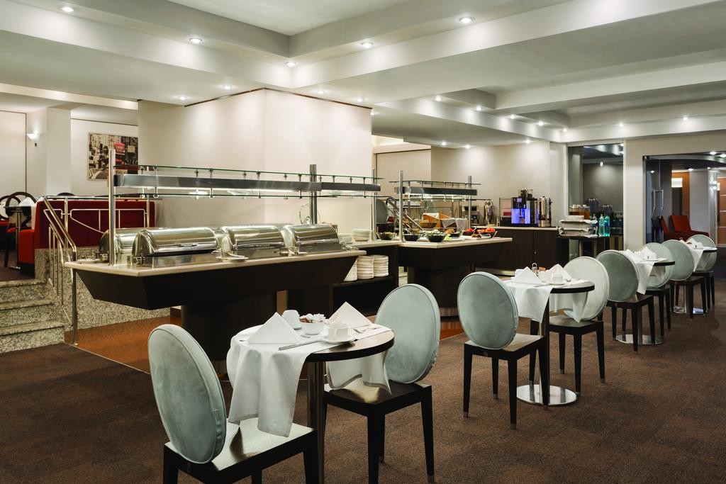 ramada-bucharest (17).jpg