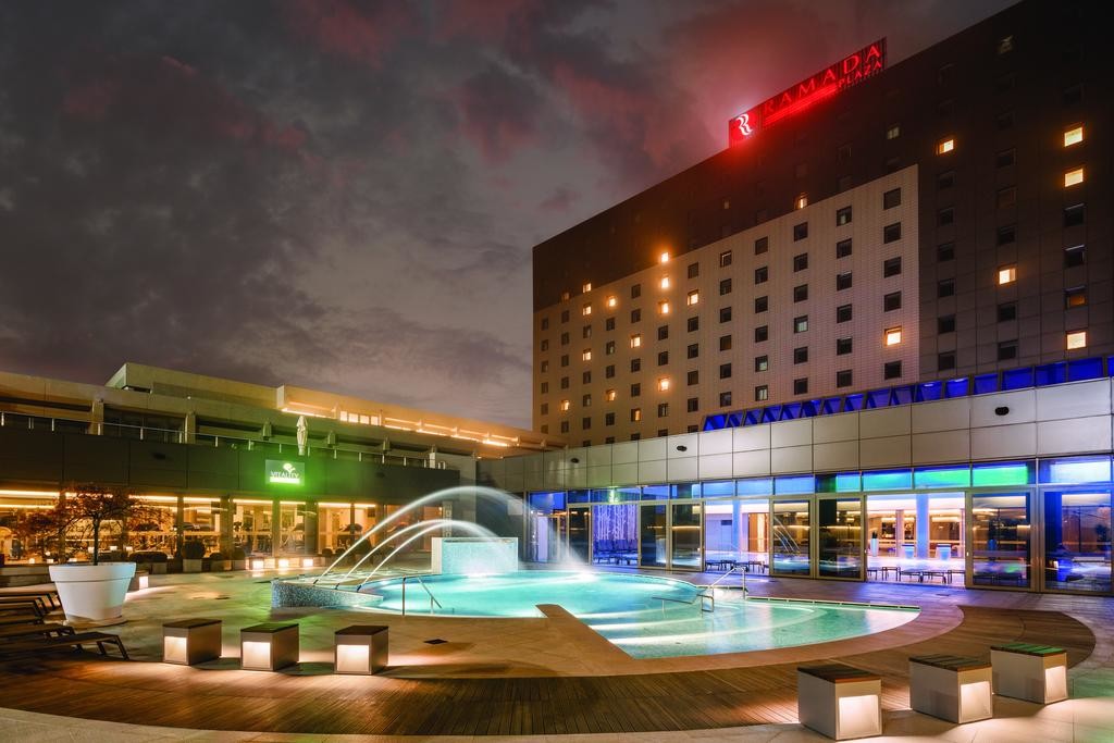 ramada-plaza (19).jpg
