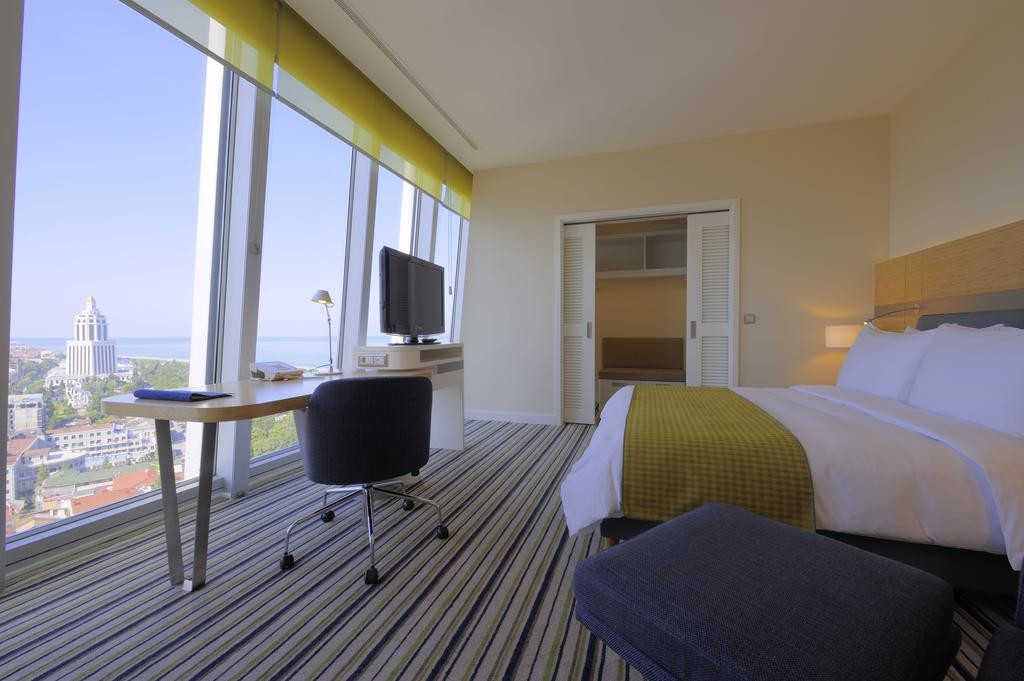 Radisson Blu Batumi hotel (19).jpg