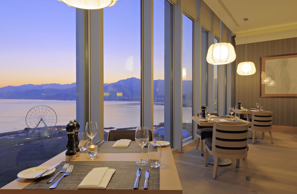 Radisson Blu Batumi hotel (20).jpg