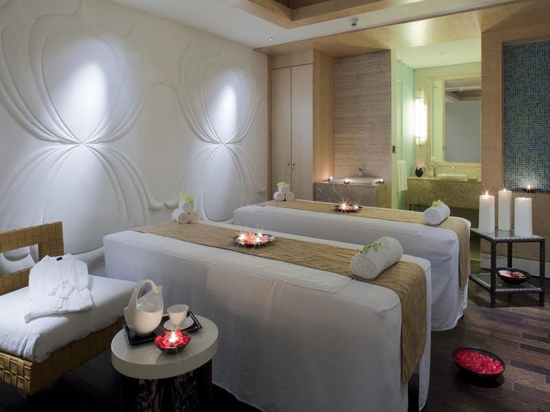 Crowne Plaza Today New Delhi Okhla - 17.jpg