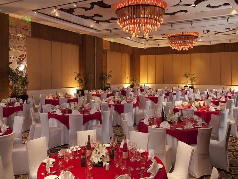 Crowne Plaza Today New Delhi Okhla - 08.jpg