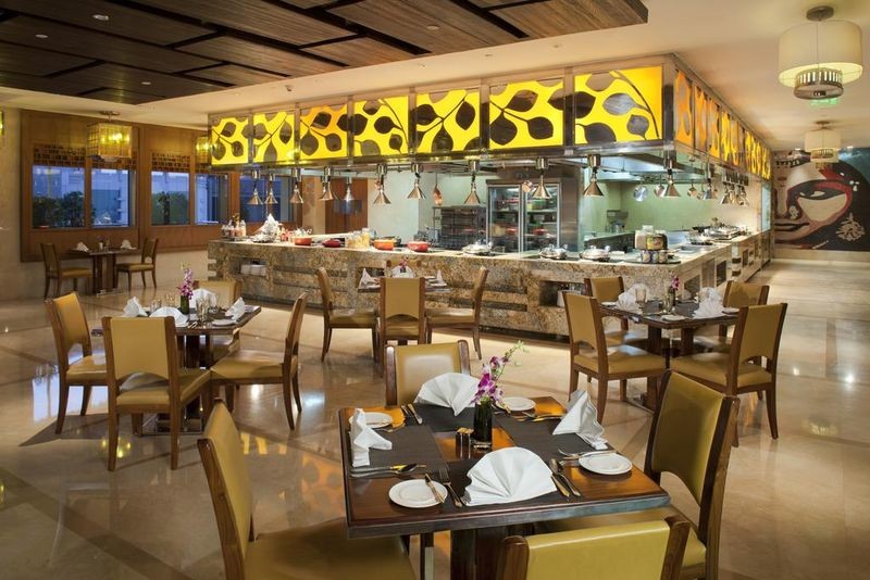 Crowne Plaza Today New Delhi Okhla - 19.jpg