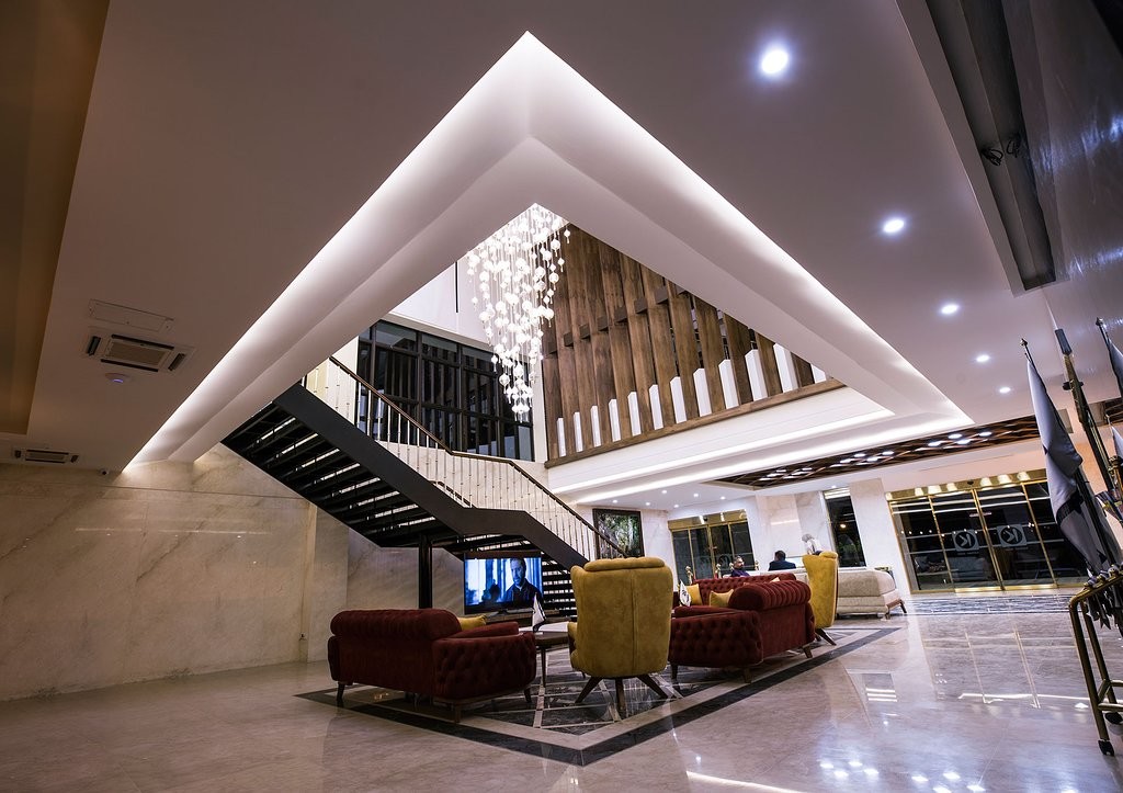 Katibeh Hotel (2).jpg