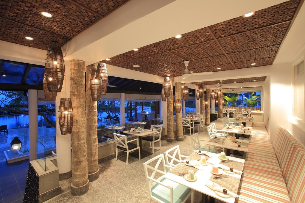 taj-bentota-spa-resort (20).jpg
