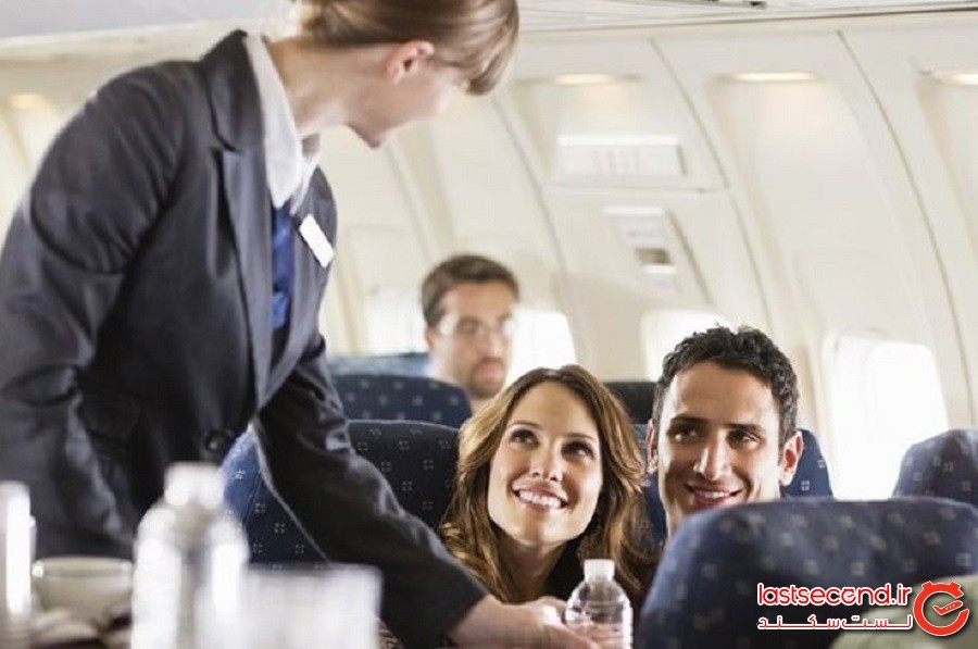 10 کاری که افراد باید در هواپیما انجام دهند (تا بتوانند مسافران خوبی باشند)