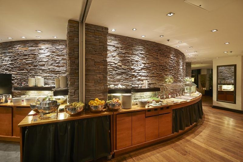 Crowne Plaza Helsinki - 18.jpg