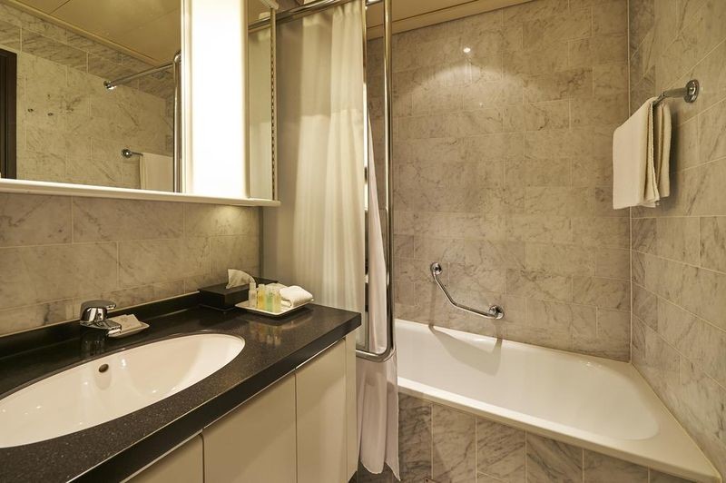 Crowne Plaza Helsinki - 24.jpg