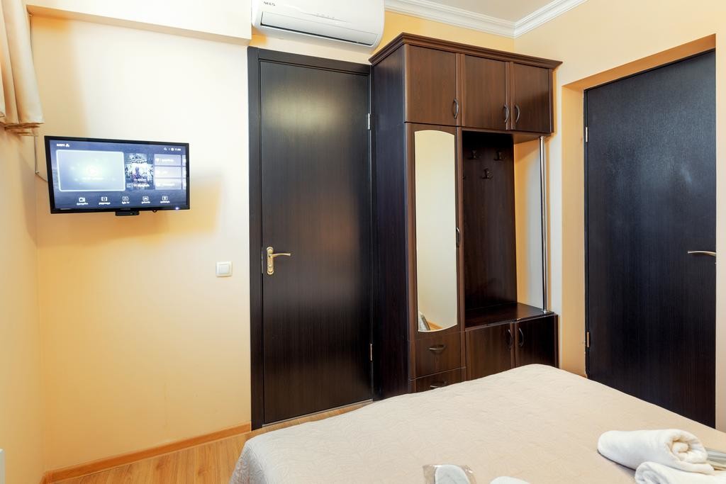 Guest House Qalaveri (28).jpg