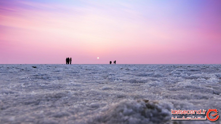 صحرای نمکی و عجیب در هند، نمک‌هایی به سفیدی برف!
