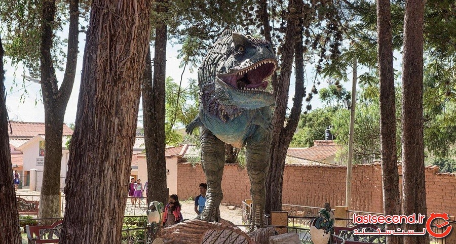 سرزمین دایناسورها در پارک ژوراسیک کشور بولیوی