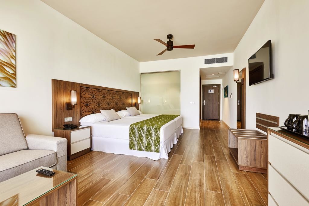 Hotel Riu Atoll (2).jpg
