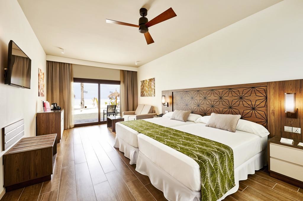Hotel Riu Atoll (18).jpg
