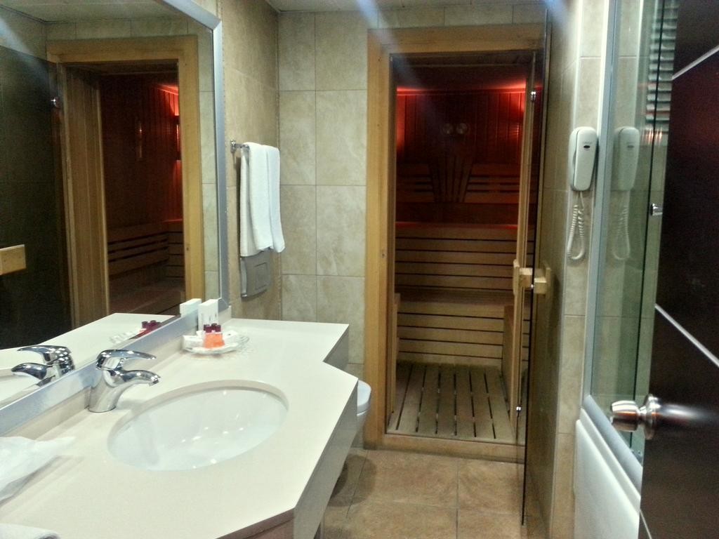 Hotel Ismira (9).jpg