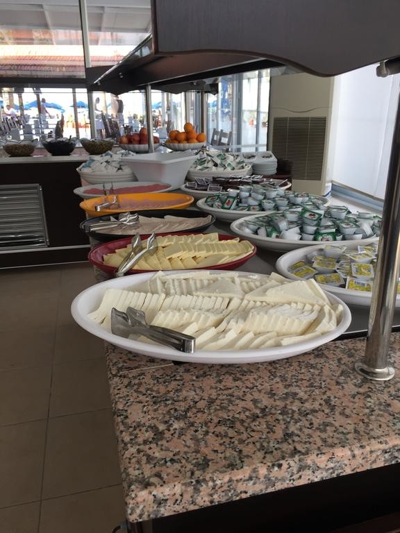 Nagi Beach Hotel (18).jpg