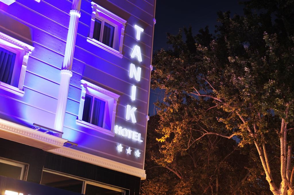 Tanik Hotel (21).jpg