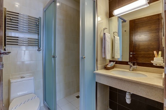 Vozara Hotel - Bathroom .jpg