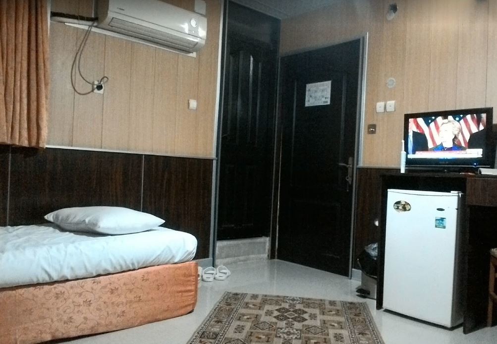 Naderi Hotel (4).JPG
