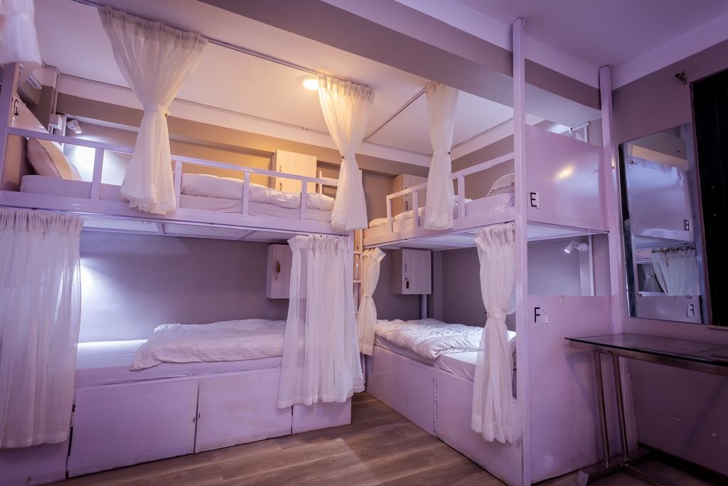 8848 Hostel (5).jpg
