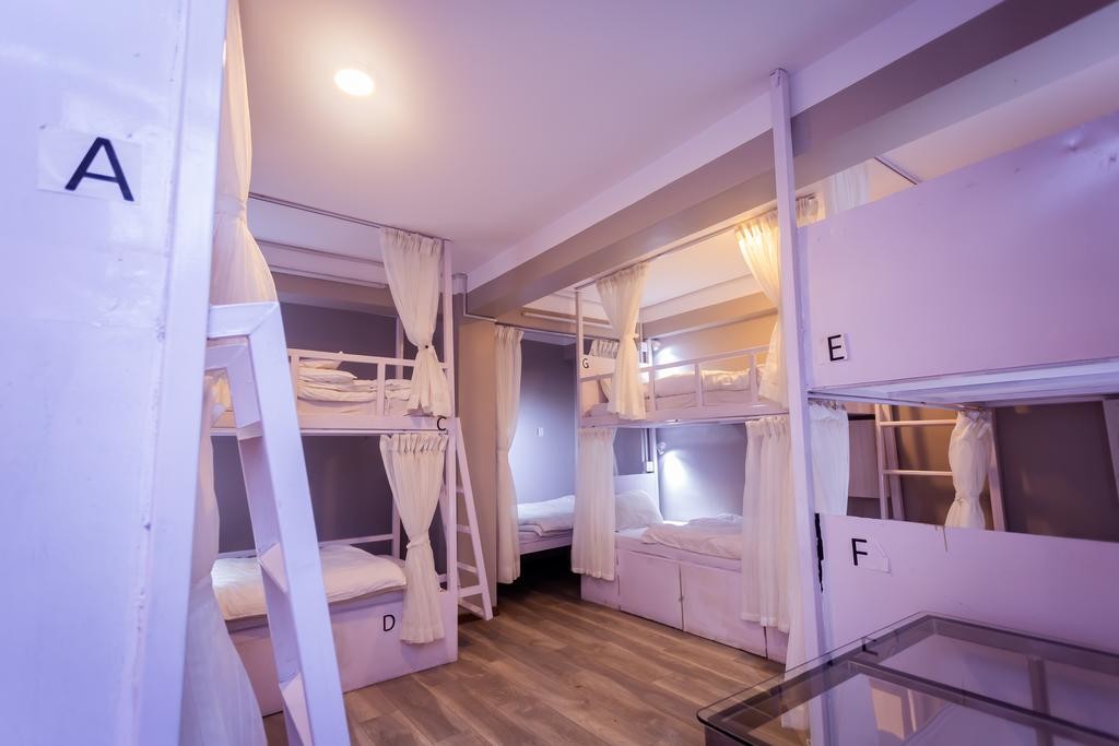 8848 Hostel (7).jpg