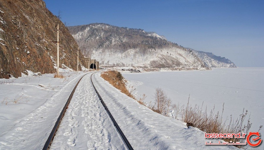 قطار راه‌آهن سیبری - مسکو، روسیه  به مقصد پکن، چین
