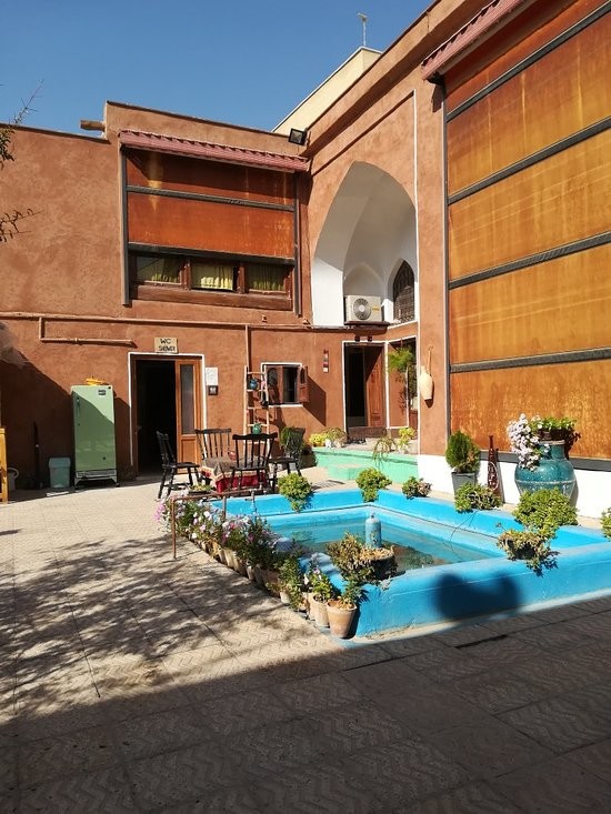 Nargol Guest House (8).jpg