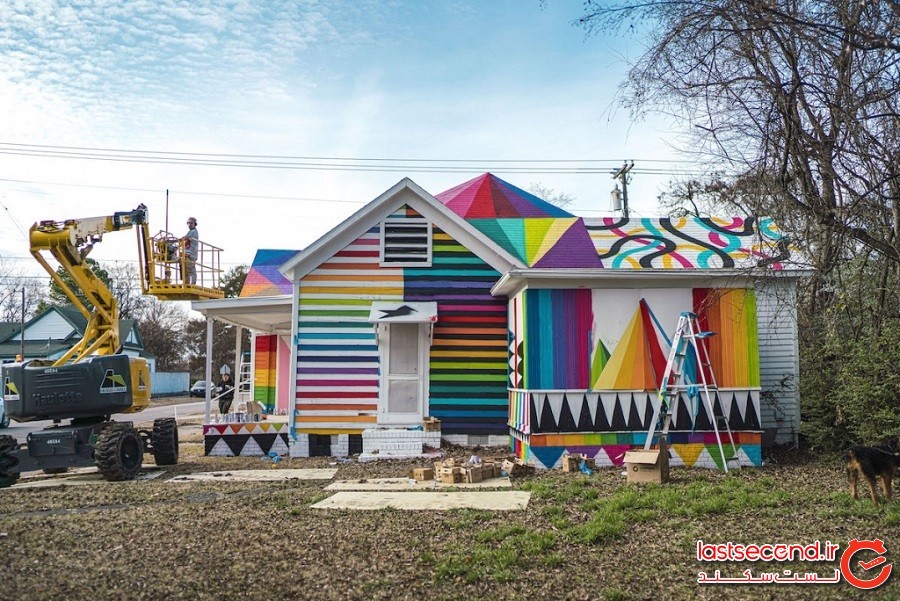 هنرمندی که یک ساختمان قدیمی و فراموش‌شده را به مرکز هنری سفارت‌خانه رنگین‌کمان تبدیل کرد