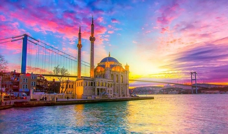 راهنمای کامل سفر به استانبول + نکاتی که باید بدانید!