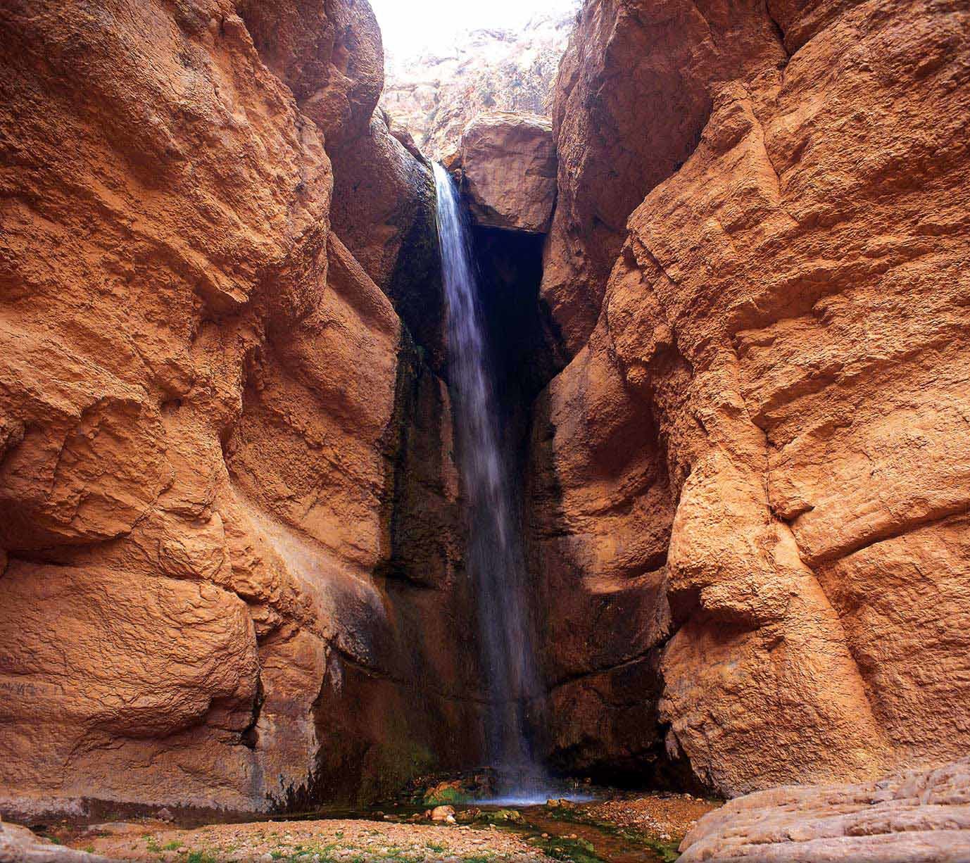 آبشار حمید، آبشاری بی نظیر در اعماق دره‌ های بجنورد!