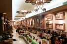 Emarat Kolah Farangi Restaurant Andisheh (1).jpg