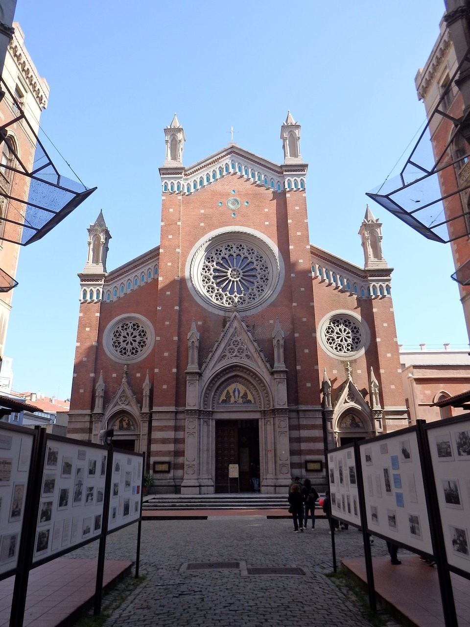 st-anthony-of-padua-church-istanbul (2).jpg