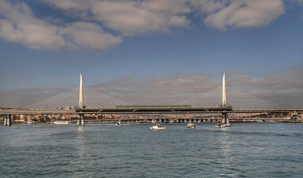 Golden Horn (2).jpg