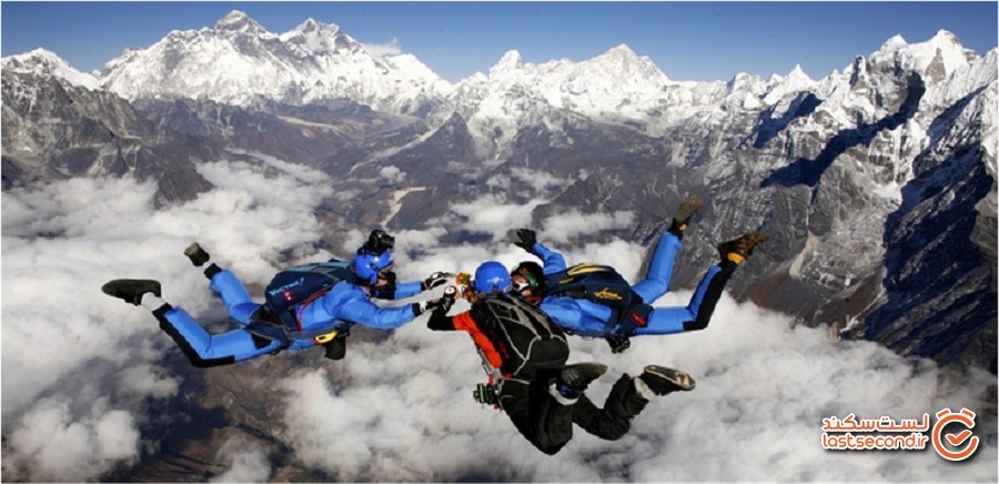 Skydiving-in-Nepal.jpg