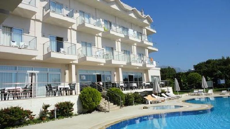 La perla hotel kemer 4. Ла Перла Резорт Кемер. La Perla 3 Гоа. Ла Перла резон хотел Кемер 4. La Perla Hotel Kemer 4 Турция отзывы.