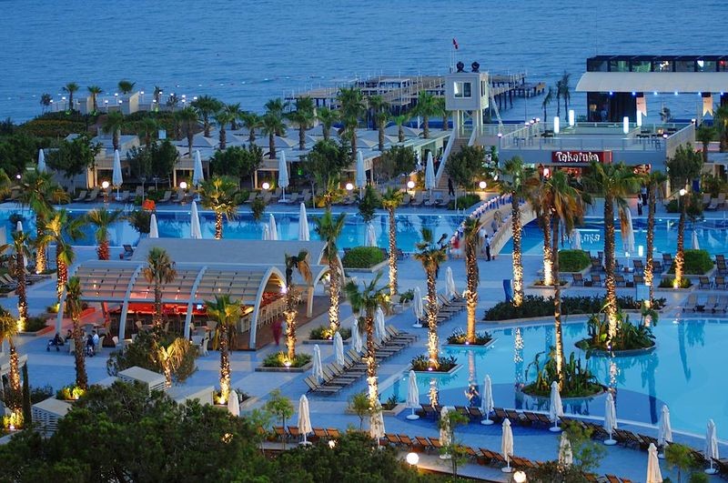 Susesi Luxury Resort - 08.jpg