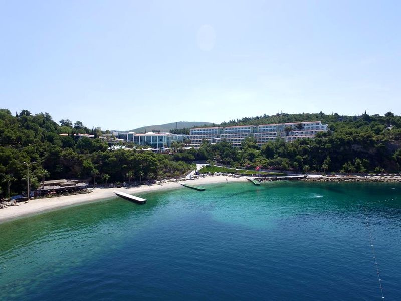 Pine Bay Holiday Resort - 08.jpg