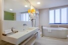 Crowne Plaza St. Petersburg - Ligovsky - 21.jpg