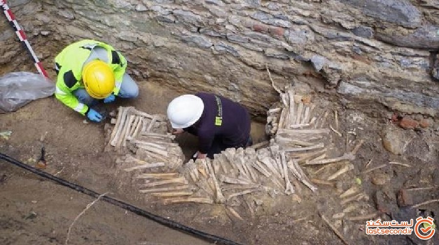 دیواری از استخوان که در نزدیکی یک کلیسا کشف شد!