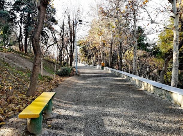 taleghani-park-tehran (1).JPG