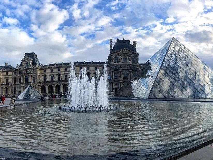 Louvre Museum (3).JPG