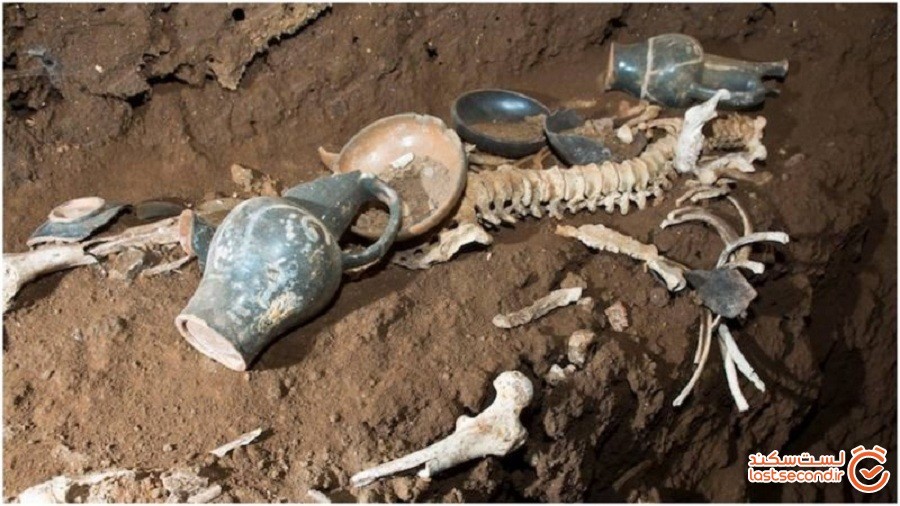 قبر رومی دست‌نخورده‌ای که با بولدوزر کشف شد